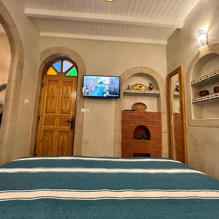 Готель Riad Dar El Hania Ес-Сувейра Екстер'єр фото