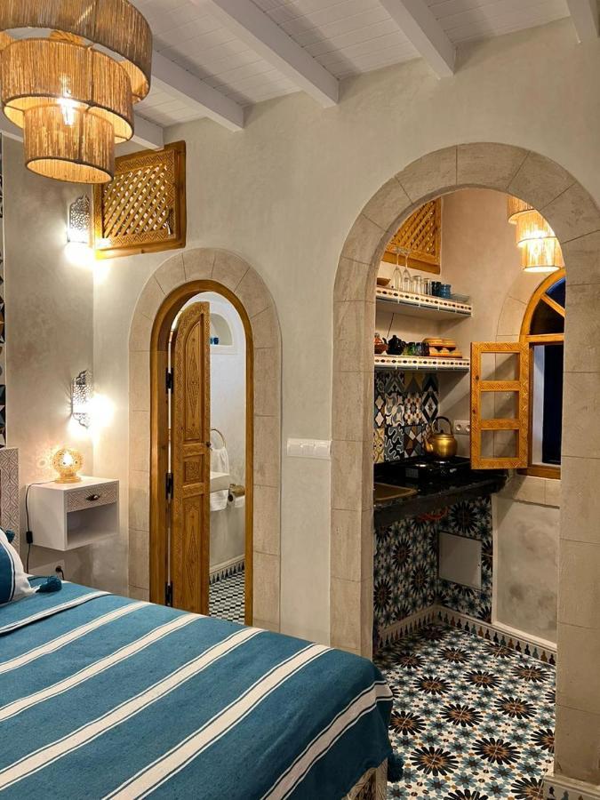 Готель Riad Dar El Hania Ес-Сувейра Екстер'єр фото