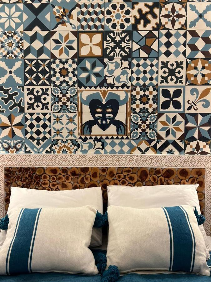 Готель Riad Dar El Hania Ес-Сувейра Екстер'єр фото